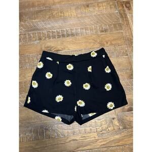 Black Floral High Waist Women’s Shorts Size Large Made In USA